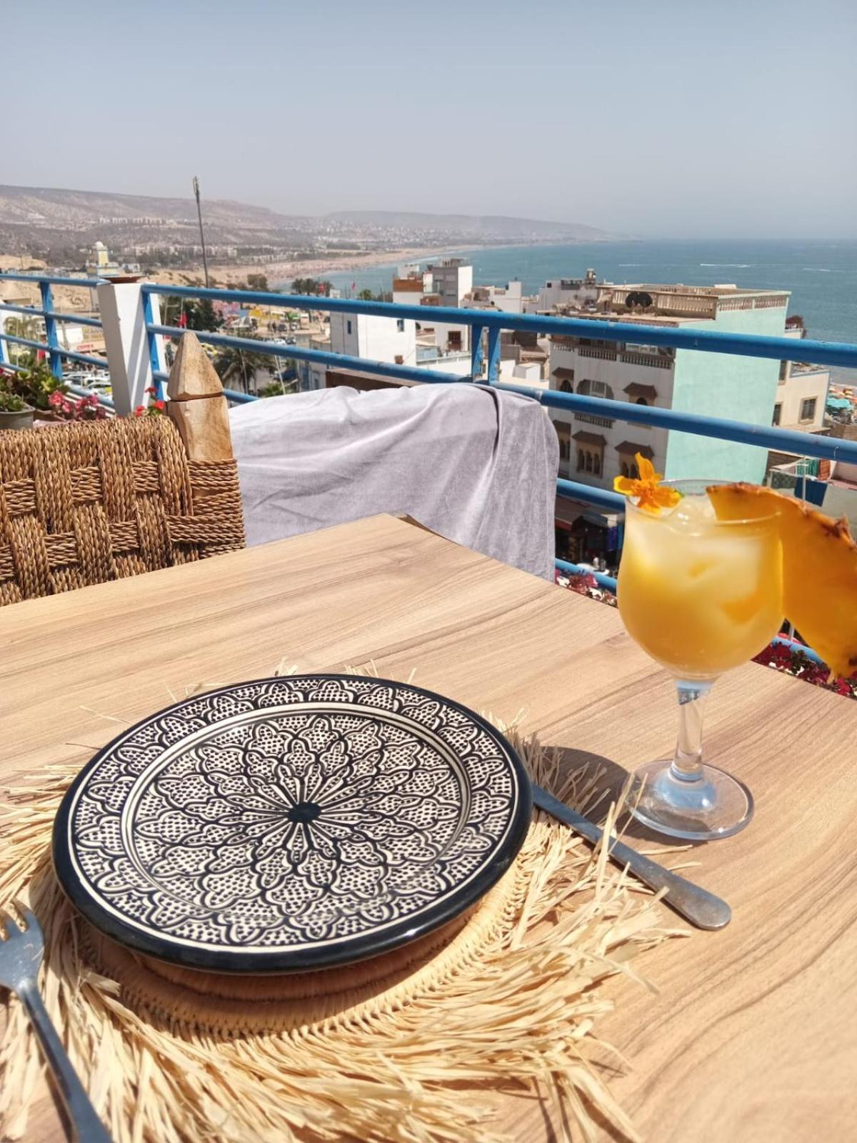 Puppy Taghazout Hostel Екстериор снимка